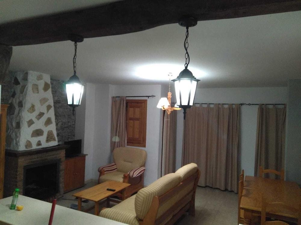 Alojamiento Rural Mirador Del Avellano Alpujarra De La Sierra Bagian luar foto